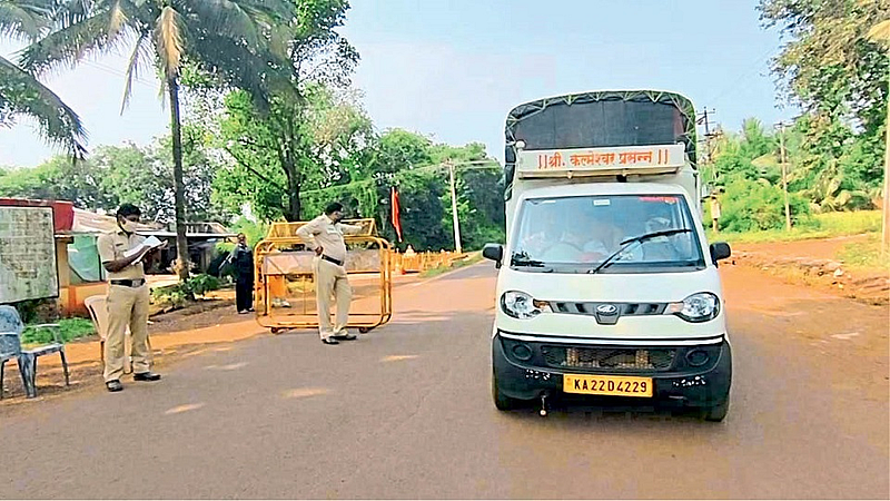 Inspection of vehicles coming from Maharashtra