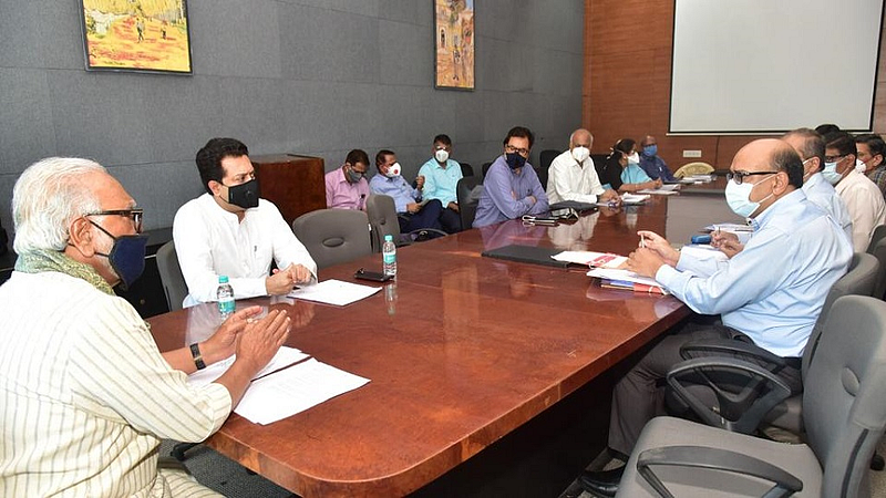 chhagan bhujbal meeting