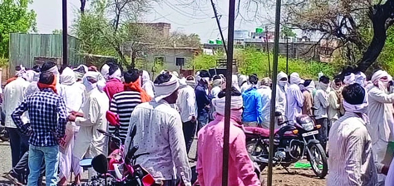crop loan in sangrampur.jpg