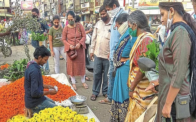 Dussehra festival : Market decorated for the first time after Corona; Expect a large turnover