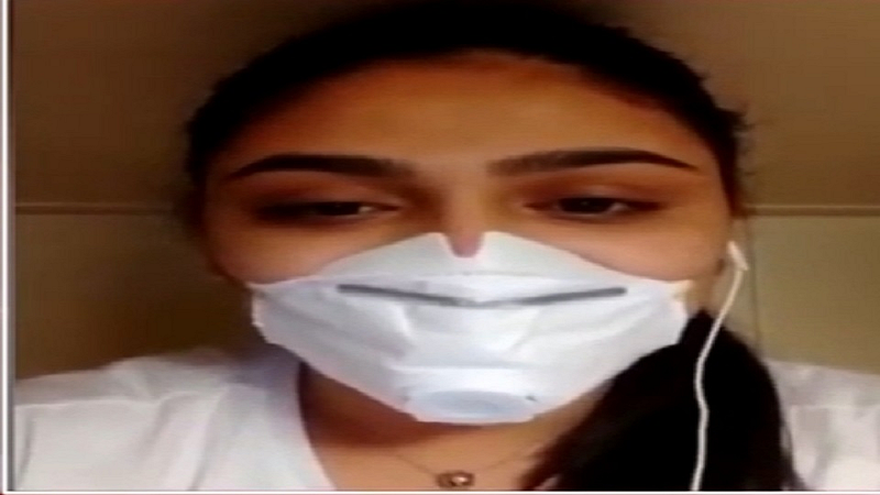 कोरोना रुग्णांमध्ये अडकलेल्या तिची मदतीची हाक