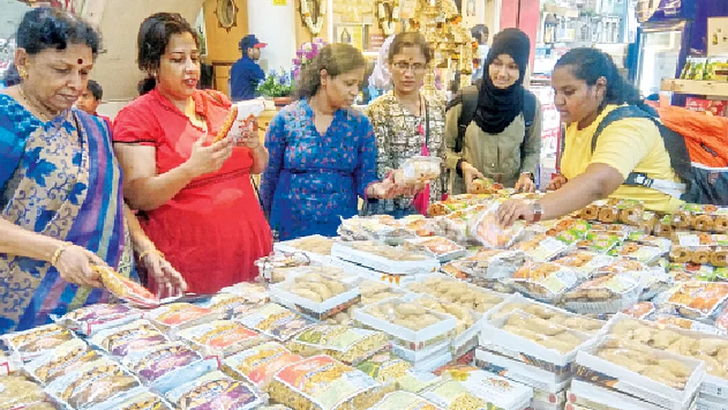 "दिवाळी फराळ' पुस्तकाचे प्रकाशन
