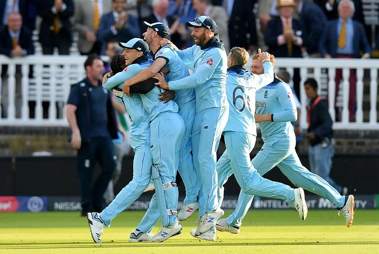 World Cup 2019 : स्टोक्सची धमाल अन् इंग्लंड सुपर ओव्हरमध्ये विश्वविजेता