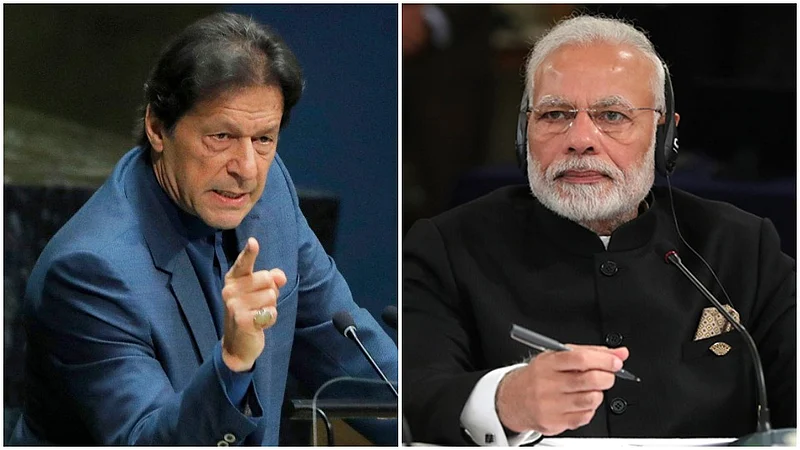 imran khan and narendra modi.jpg