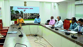 केळी, कपाशीच्या नुकसानभरपाईसाठी सर्वतोपरी प्रयत्न करू