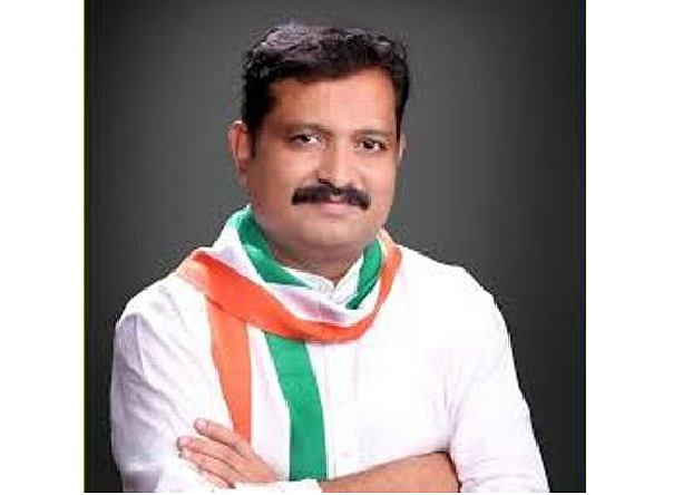 atul londhe criticized bjp on yashomati thakur resignation issue in nagpur