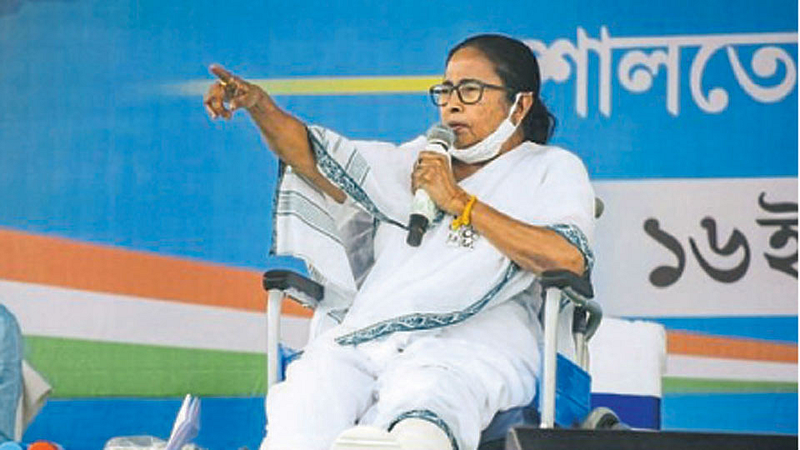 ममतांविरोधात भाजपचे 'महिला कार्ड'; भवानीपूरमध्ये उमेदवाराची घोषणा