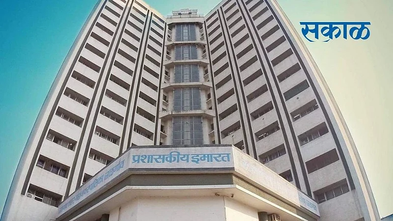 नगरसेवक अपात्र प्रकरण; तीस हजार पानांचा अभ्यास कधी होणार?