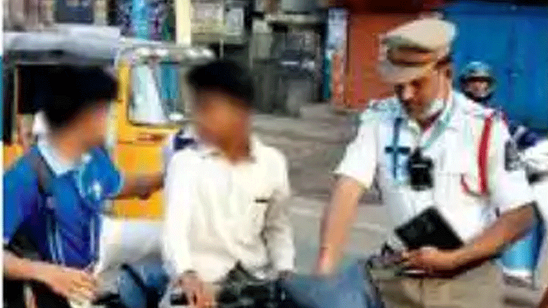 Parents punished accident is committed by a minor kolhapur news kids to drive, dhanaji surve