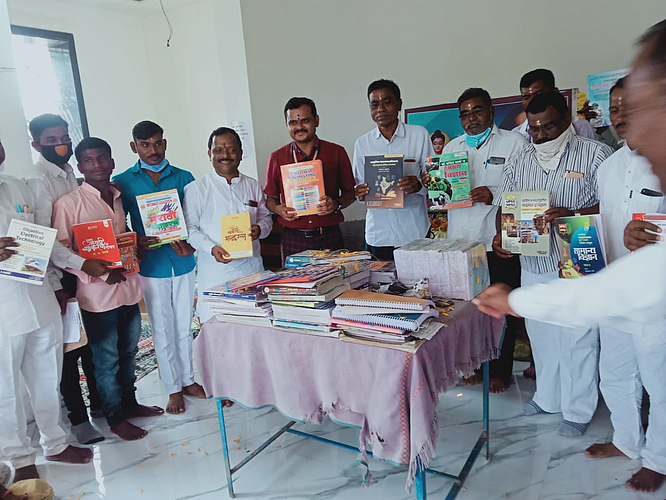Kandhar tehsildar Vijay Chavan said that if the student works hard, he will succeed in the competitive examination