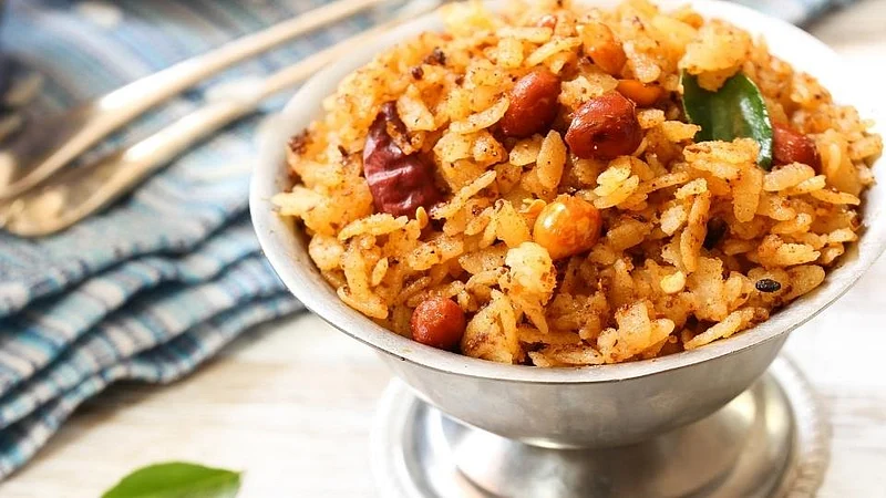 easy recipe of poha tips cooking within 20 minutes as home in kolhapur