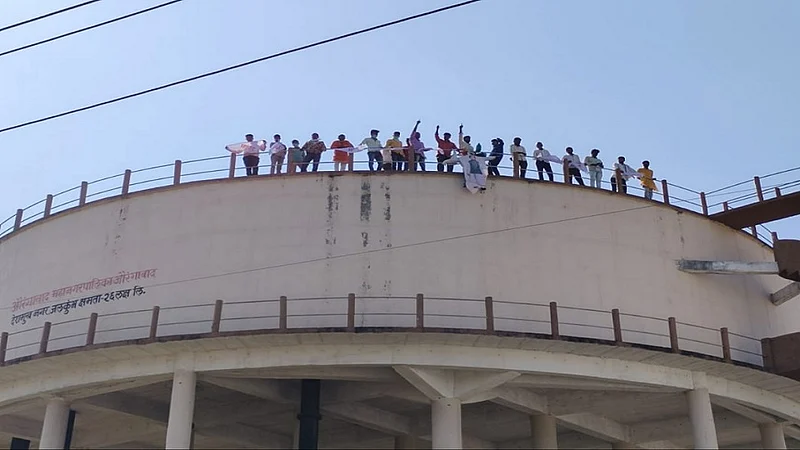 prahar against raosaheb danve