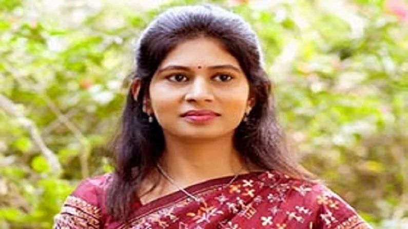 raksha khadse