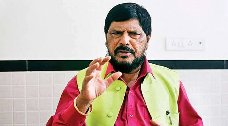 ramdas athawale commented on farmers agitation in nagpur