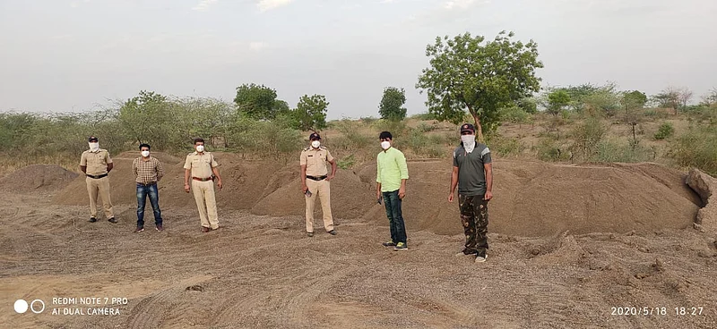 Finally buldana police confiscated the cannon and illegally stored sand worth Rs 21 lakh