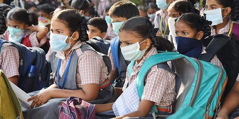 Akola News: Teachers confused over curriculum cuts