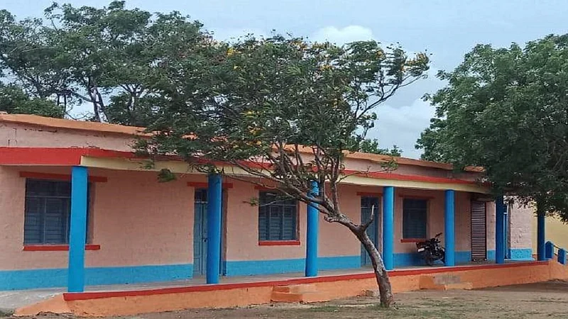 only marathi schools outrage of kannada schools in belgaum