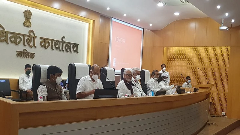sharad pawar nashik 123.jpg