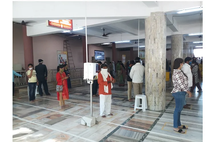 Akola News: Pandharpur is buzzing with copies of Vidarbha. Darshan following the rules
