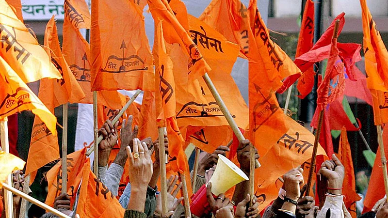...म्हणून शिवसेनेला सोलापुरातील चार जागा गमवाव्या लागल्या