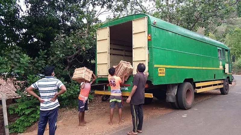 st parcel van