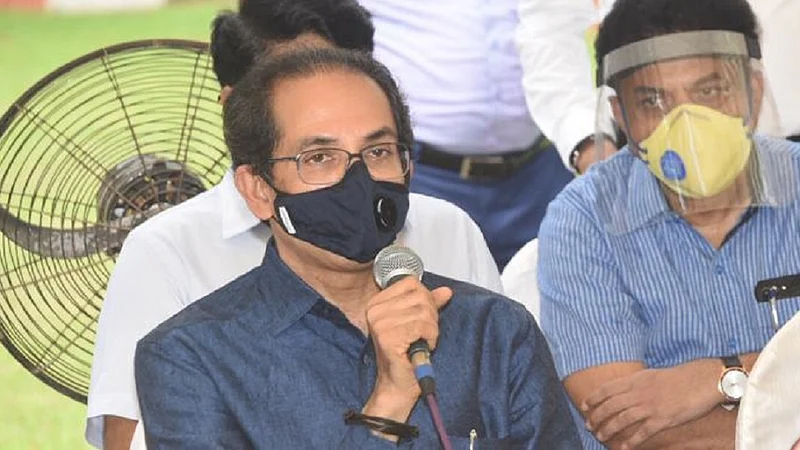 मुंबईत पुन्हा लागणार कडक लॉकडाऊन ? मुख्यमंत्री उद्धव ठाकरे म्हणालेत...