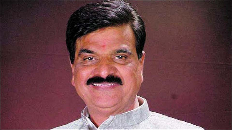 Vijay Shivtare on Sanjay Raut