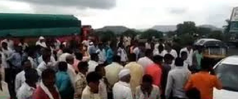police action on farmers agitation in yavatmal