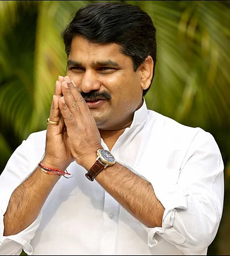 satej patil