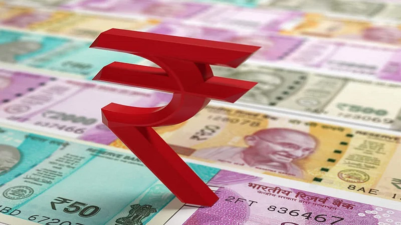 15000 rupees financed to economically weak people from zilha parishad in ratnagiri}