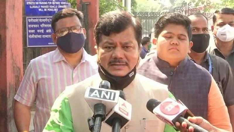 'महाराष्ट्राच्या संस्कृतीला बीडच्या घटनेने काळिमा, महिला सुरक्षेसाठी कृती आरखडा हवा' - प्रवीण दरेकर