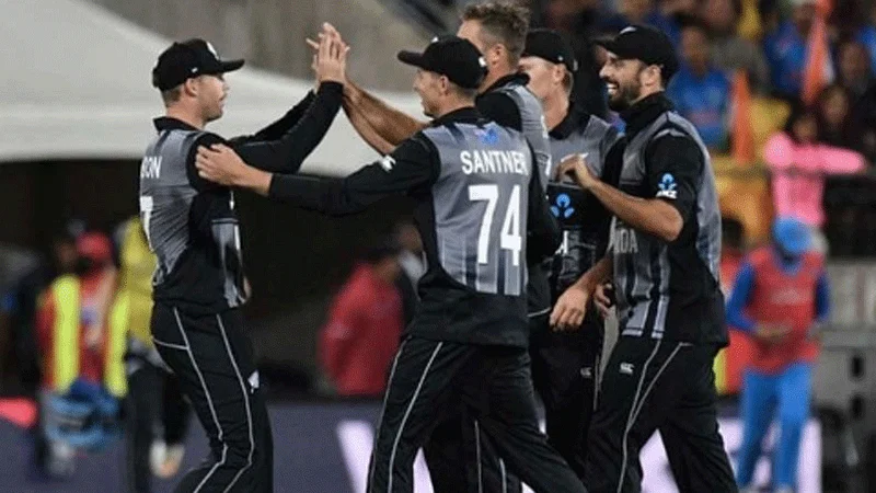 World Cup 2019 : 'भक्कम' फलंदाजी कोसळली रेऽऽ!
