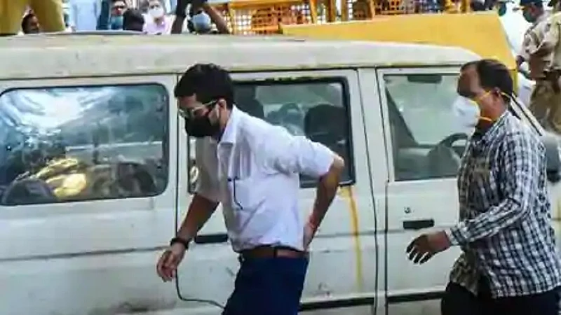 क्षितिज प्रसादचा 'एनसीबी'वर दबावाचा आरोप; रणबीर, अर्जुनचे नाव घेण्यासाठी दबाव?}