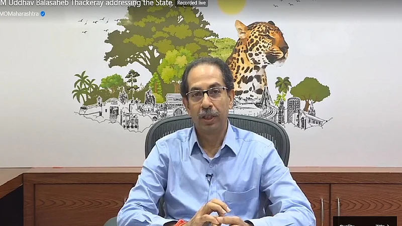 आरे आंदोलनातील पर्यावरणवाद्यांचे गुन्हे मागे घेण्यात येणार; मुख्यमंत्री उद्धव ठाकरेंची माहिती