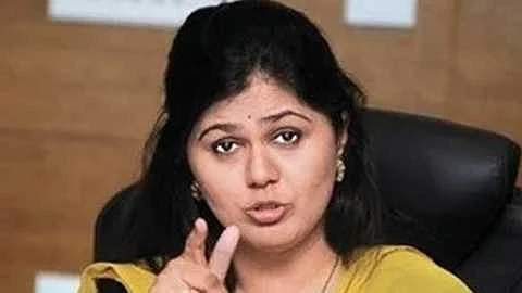 2pankaja_munde1_0