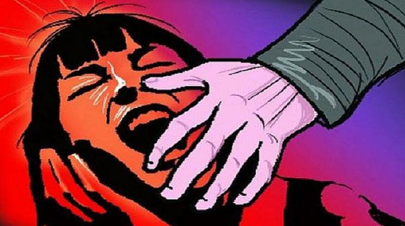 धक्कादायक! पोलिस शिपायानेच केले अल्पवयीन मुलीचे अपहरण