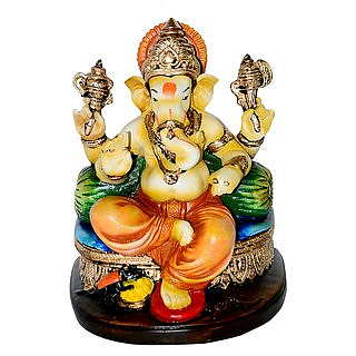 उत्सवावर पाणी