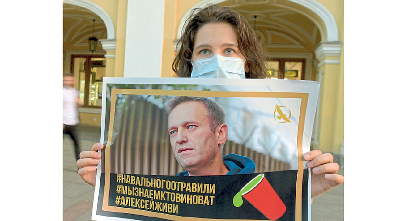 Alexei-Navalny-St.-Petersbu