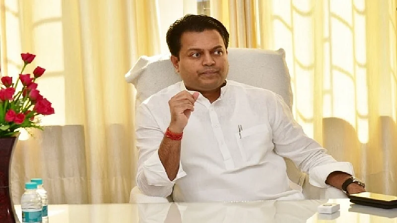 विद्यार्थ्यांसाठी आनंदाची बातमी! वैद्यकीय प्रवेशातील 70:30 कोटा पद्धत अखेर रद्द
