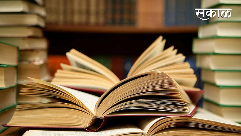Books}