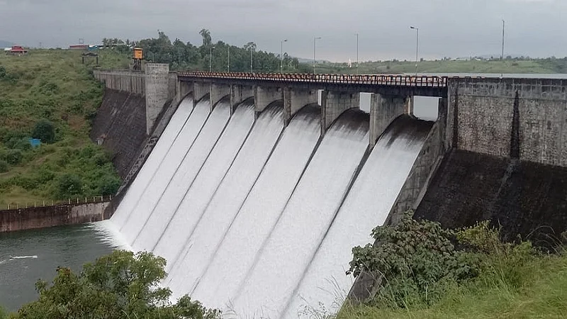 Discharge from Andhra Dam starts at 516 cusecs