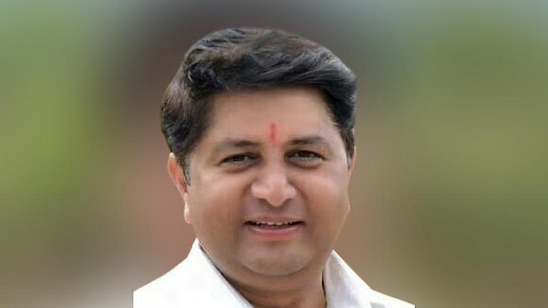 Former MLA Vaibhav Pitched has said that he is firmly with you