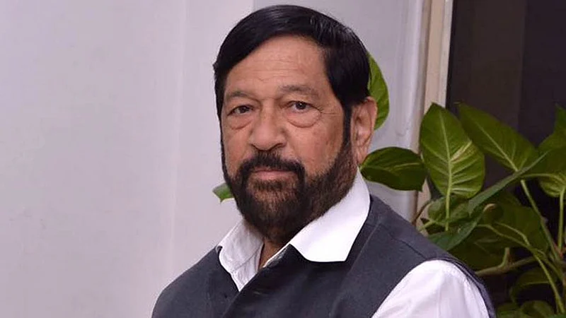 Girish Bapat