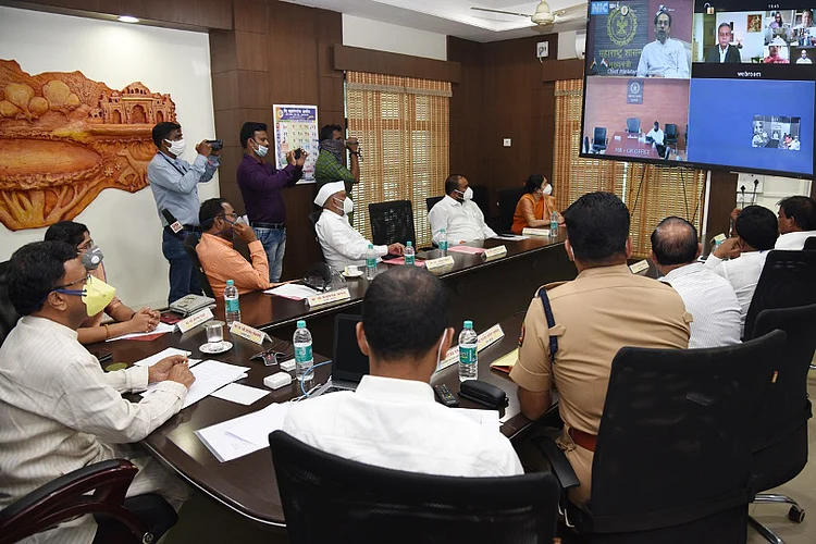 Akola Buldana News Proposal, we will approve medical college immediately, assurance of Chief Minister Uddhav Thackeray, task force in every district to fight corona