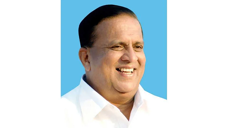 Corona review of Ahmednagar district by Guardian Minister Hasan Mushrif