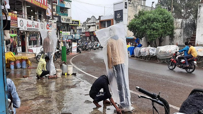 Light Shower In Aurangabad