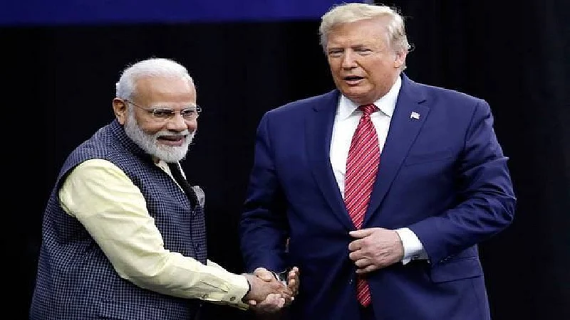 सामनाच्या अग्रलेखातून शिवसेनेचा पंतप्रधान मोदींना चिमटा