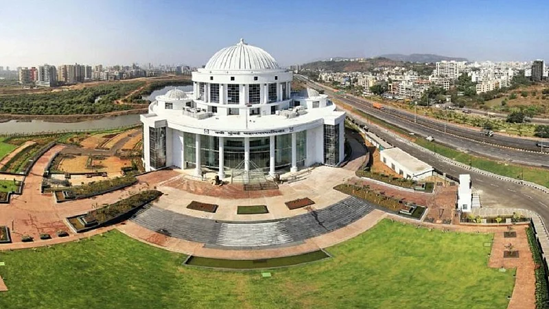 भाजपच्या 4 नगरसेवकांचा राजीनामा, आणखी 5 नगरसेवक राजीनाम्याच्या तयारीत...