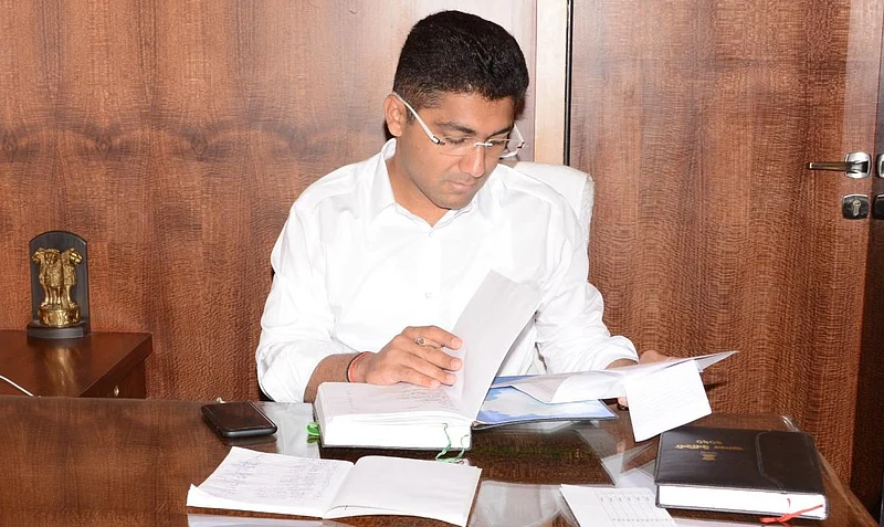 Another BJP corporator in touch, MLA Jagtap's secret blast