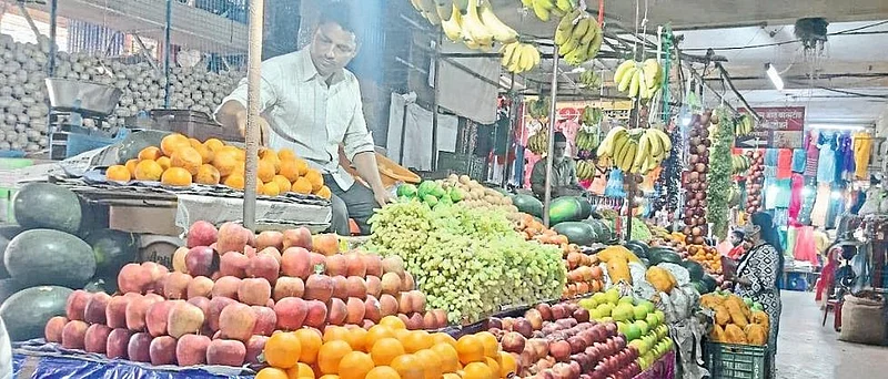 coronavirus impact fruit market sawantwadi konkan sindhudurg